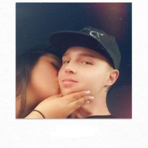 Meet your Posher, Joel